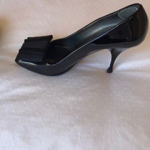 Vintage Prada black patent pumps